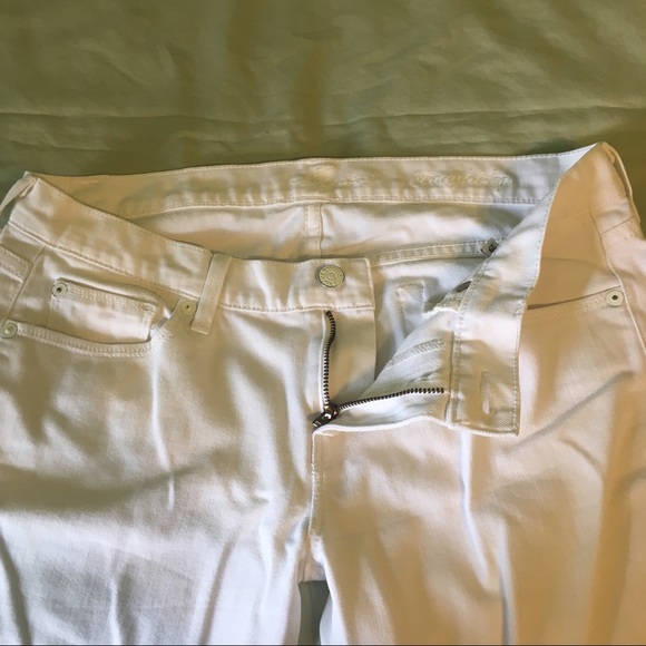 ✨HOST PICK✨ 7 For All Mankind cropped jeans - Picture 3 of 9